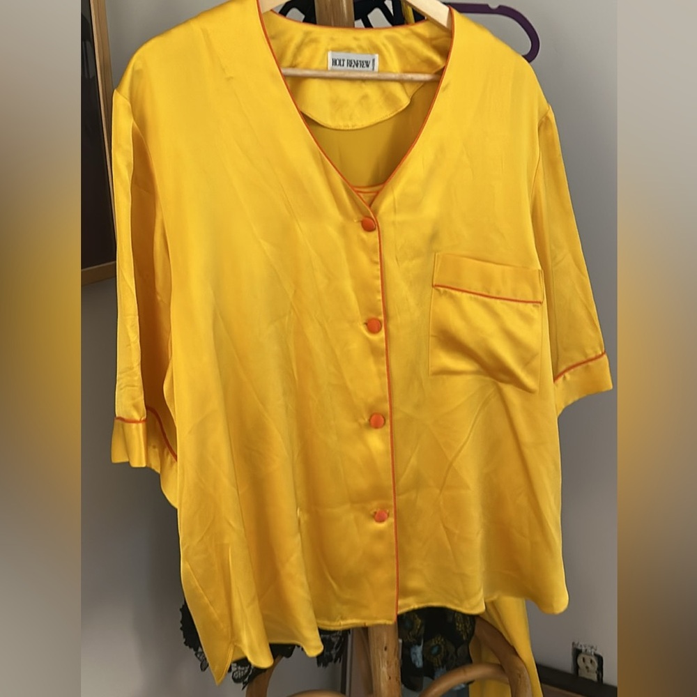 Holt renfrew silk blouse/tank top